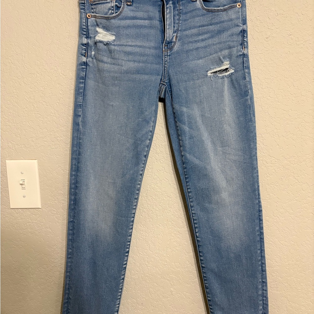 American Eagle Outfitters Light Blue Distressed Straight Leg Jeans